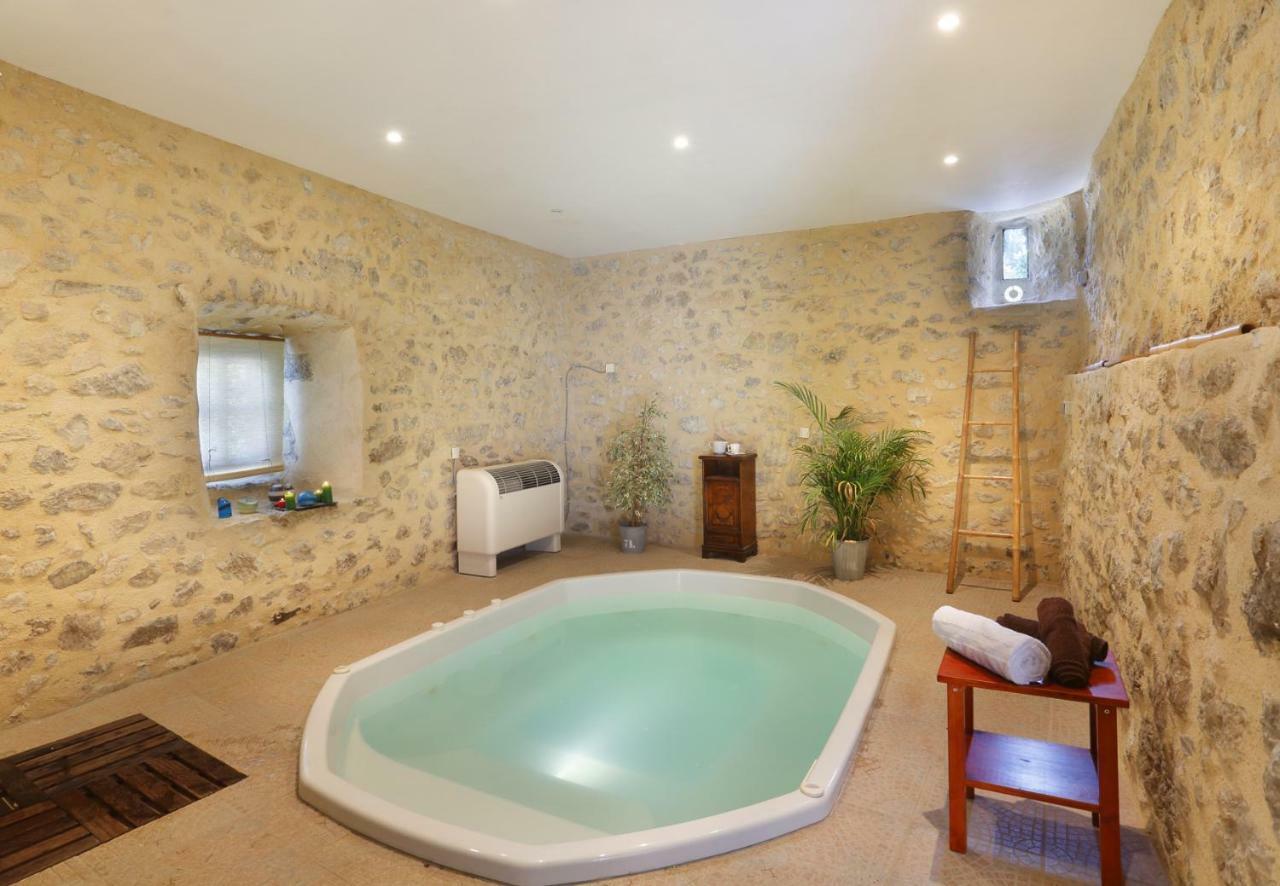 Chateau De Montfroc Bed & Breakfast Luaran gambar
